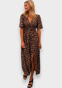 STELLA™ – O Maxi Vestido de Onça que Transforma Seu Visual