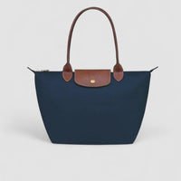 Vânia | Mala de Ombro Design Estruturado Para Uso Diário