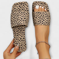 Elisabete-Mocassins rasos com estampado de leopardo