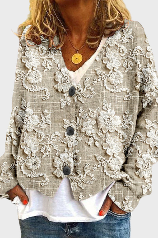 Casaco com Fio de Pétalas