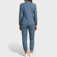 Gabriela - Conjunto Elegante com Casaco e Calças