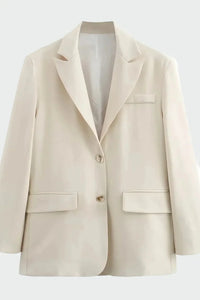 Casaco Oversized com Linha Moderna