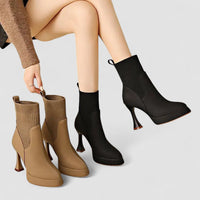 Eugenia –Botas com plataforma, Conforto e Elegância Feminina