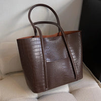 Betina | Bolsa Ombro em Couro Crocodilo Elegante e Versátil