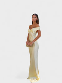 Bárbara | Vestido Maxi em Cetim sem costas