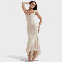 Cesca - Vestido de silhueta escultural