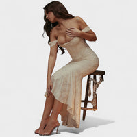 Cesca - Vestido de silhueta escultural